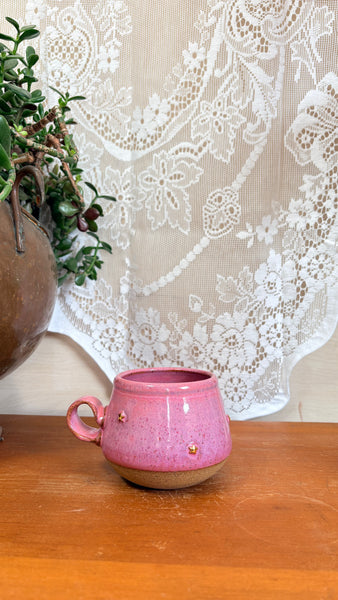 Round Bottom Mug 1