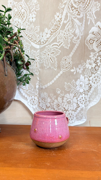 Round Bottom Mug 1