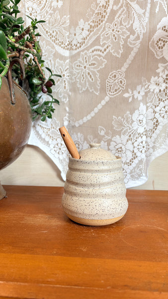 Honey Pot 1