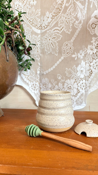 Honey Pot 1